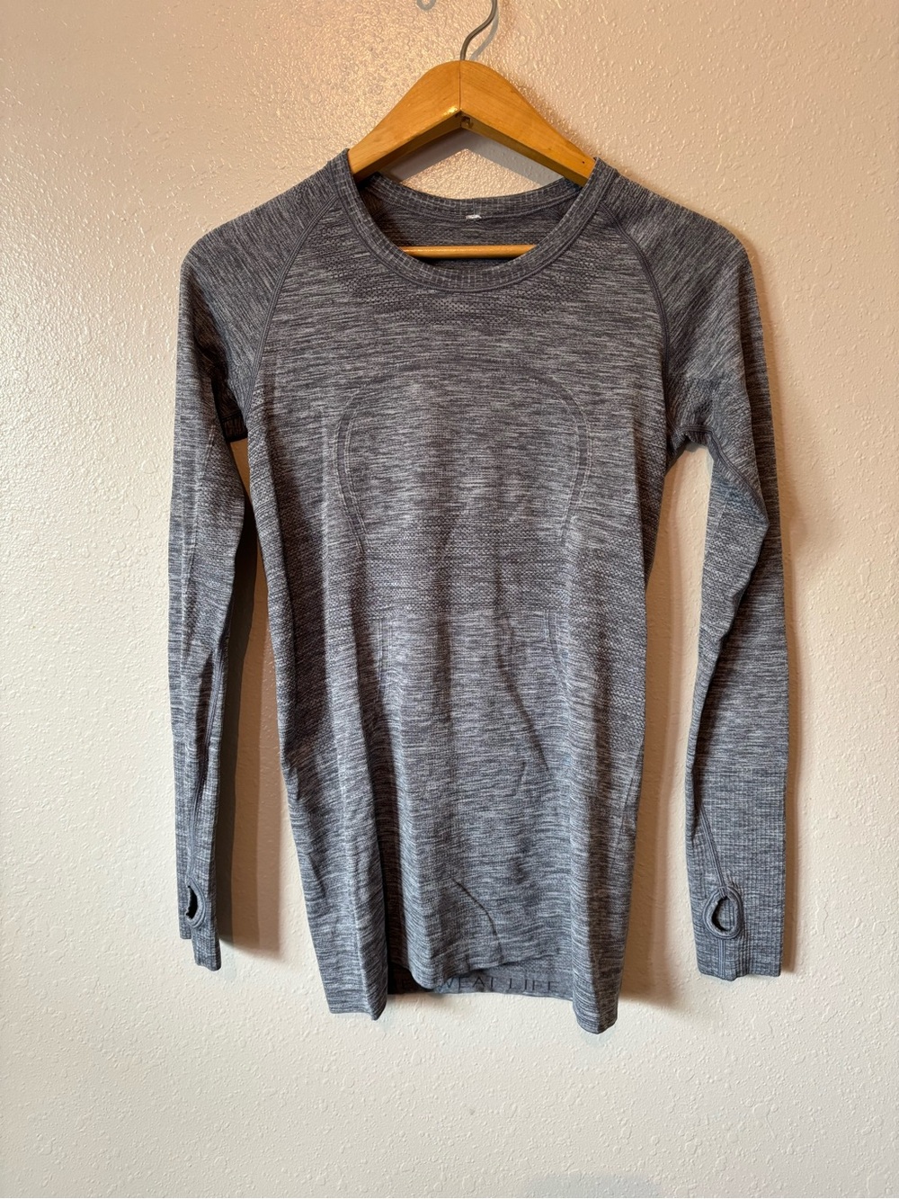 Lululemon swiftly tech long sleeve crew